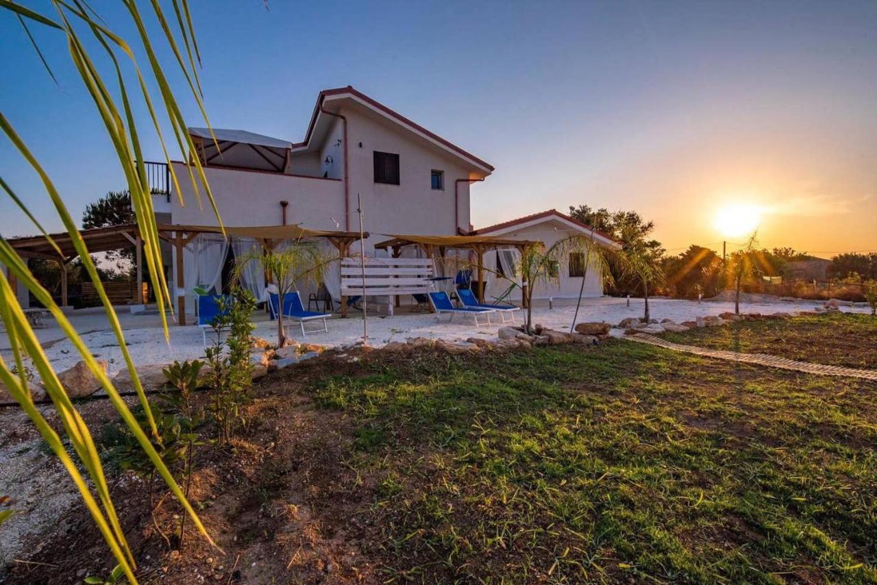 Villa Andrea San Lorenzo 노토 외부 사진